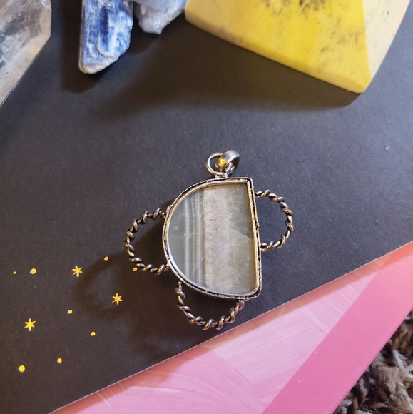 Crystal Pendant - Picture 3 of 3